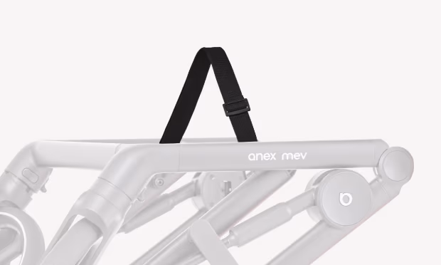 Frame carry handle