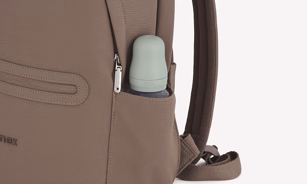 Expandable side pockets