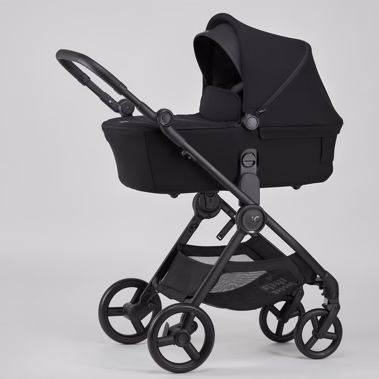 IQ carrycot adapters - 1
