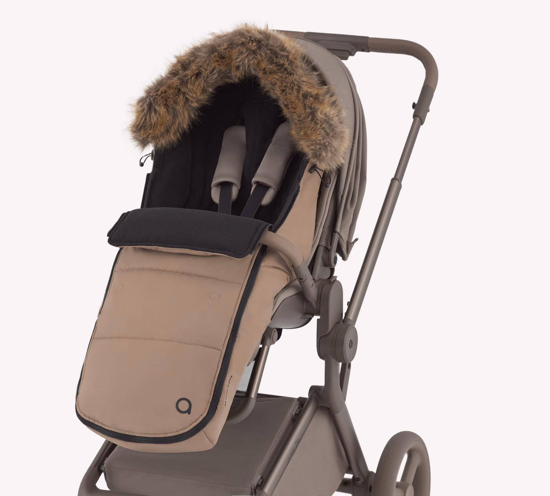 Footmuff HUG 6+ — Brown
