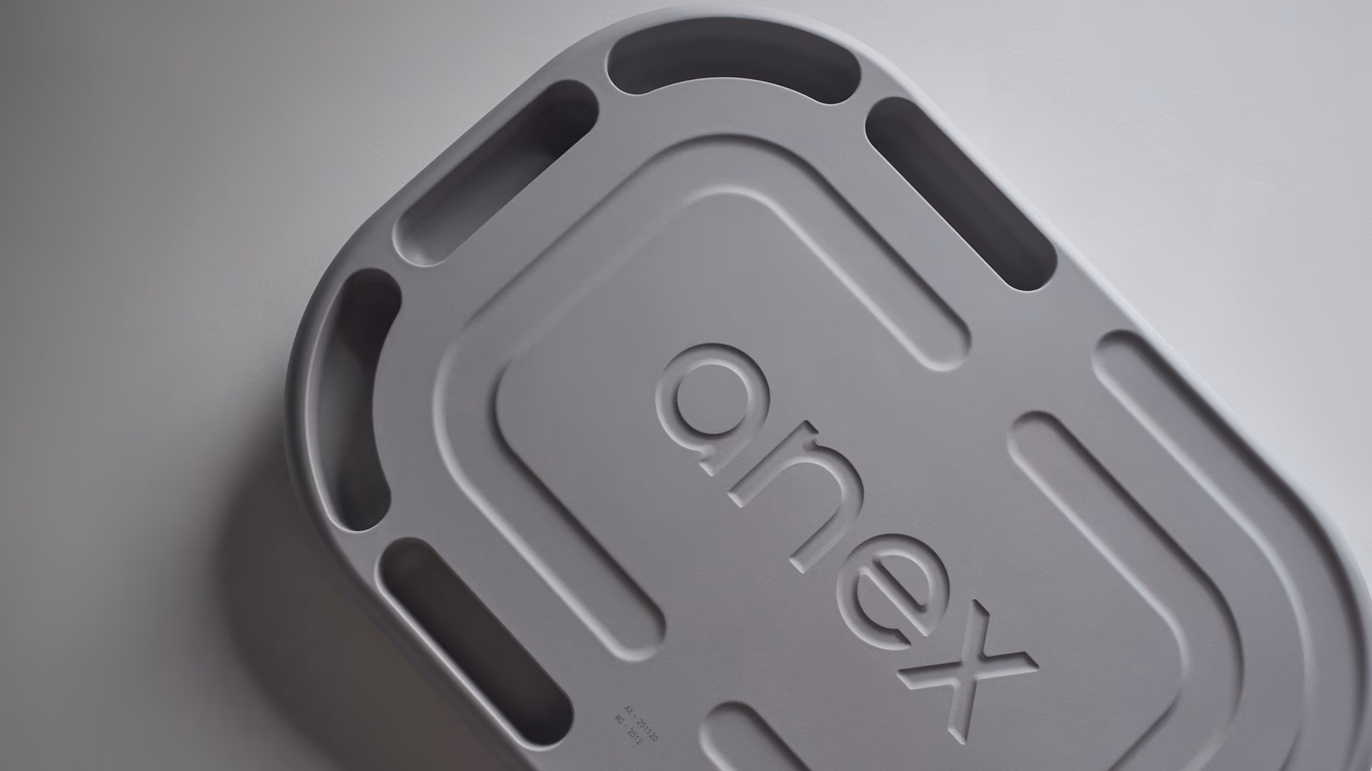 Easy-grip widened openings